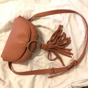*BRAND NEW* American Eagle cross body/ belt bag